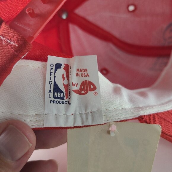 Los Angeles Clippers Vintage AJD Made in the USA Snapback Red Hat - Picture 5 of 5